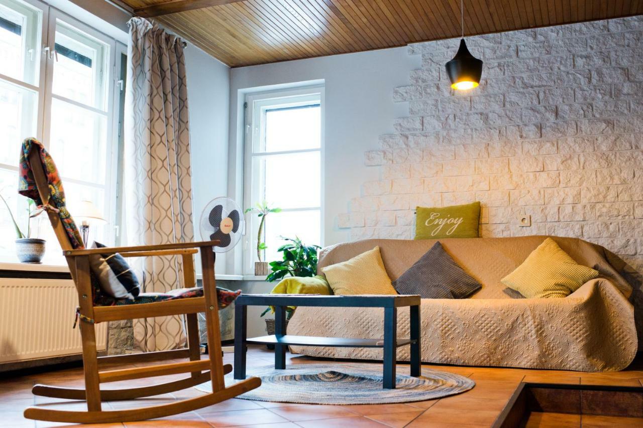 Spacious Klaipeda Apartment Ev Exterior foto